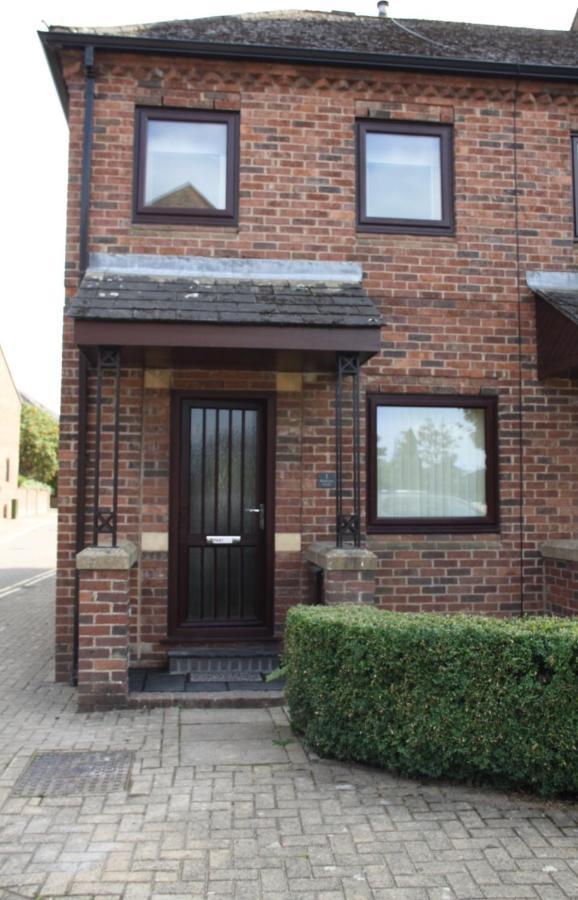 City Centre Town House With Riverside Views And Free Parking 1Bak York Bagian luar foto