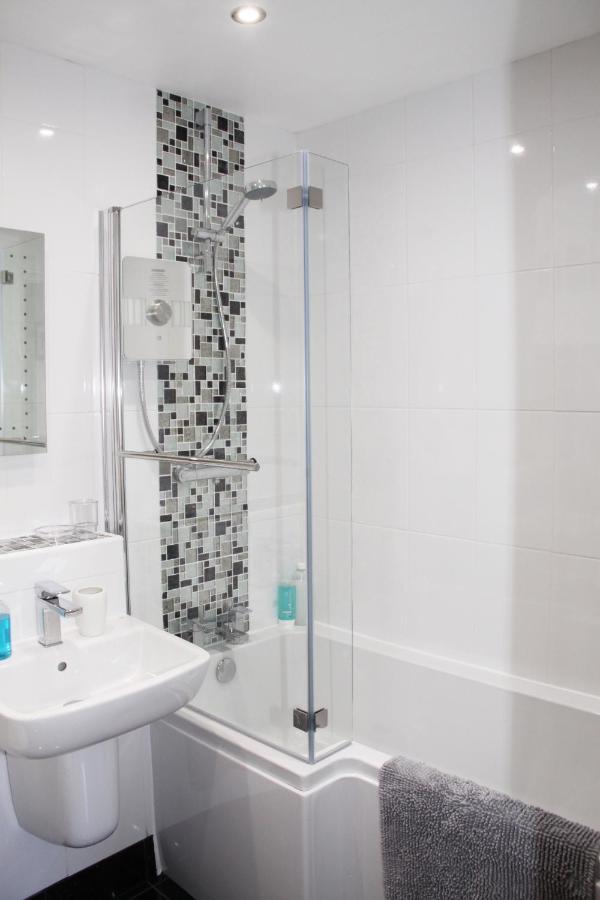 City Centre Town House With Riverside Views And Free Parking 1Bak York Bagian luar foto
