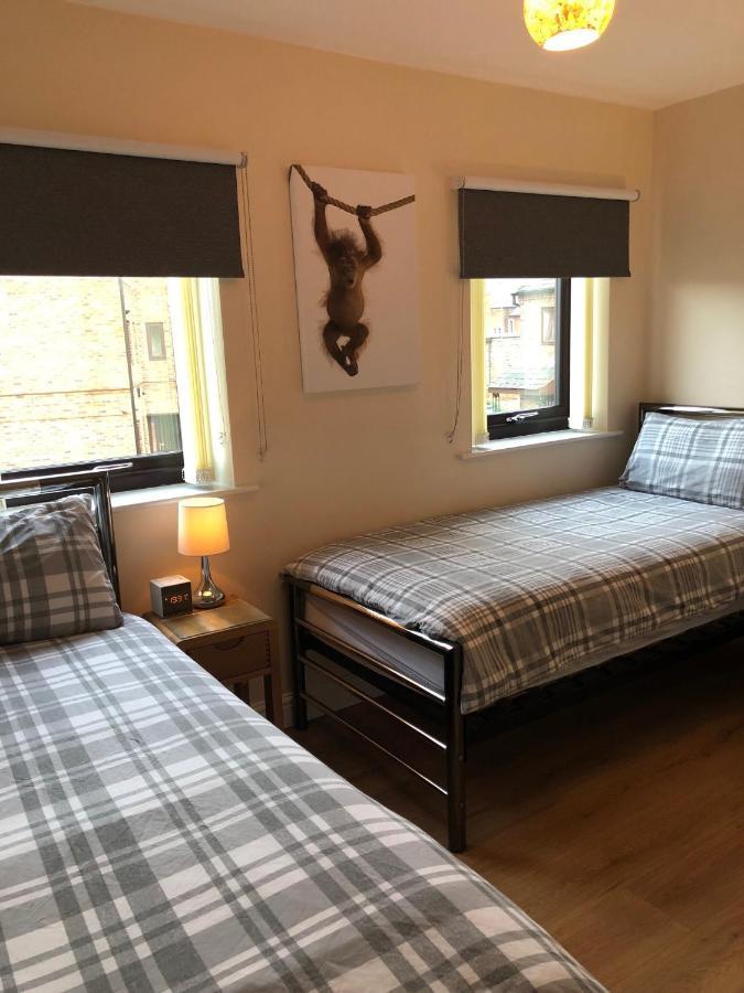 City Centre Town House With Riverside Views And Free Parking 1Bak York Bagian luar foto
