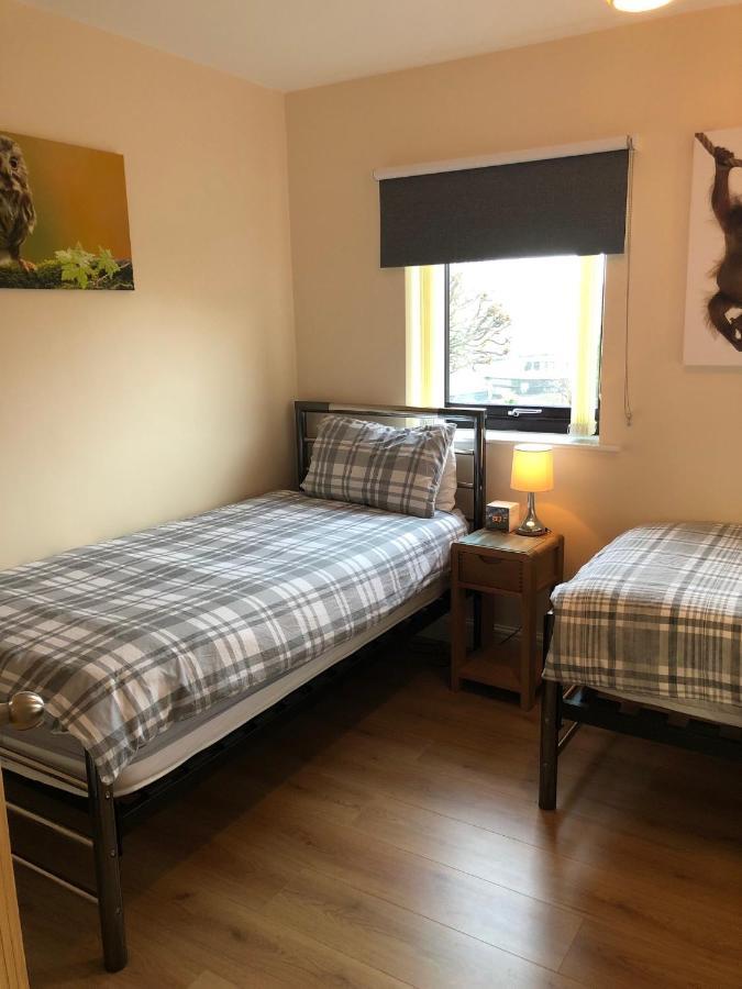City Centre Town House With Riverside Views And Free Parking 1Bak York Bagian luar foto
